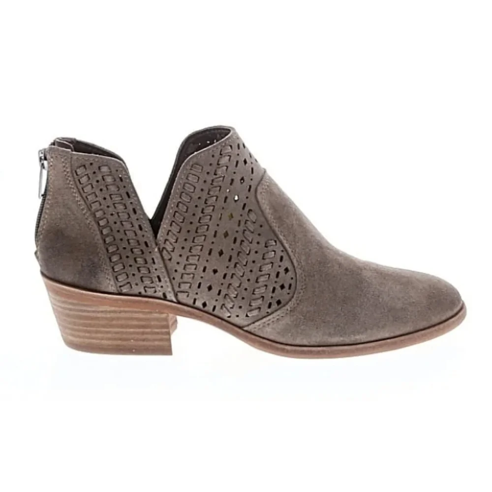 Vince Camuto Prasata Suede Leather Bootie Gray Size 8 - Picture 1 of 10